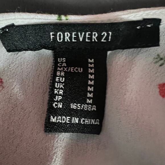 Forever 21 Floral White Open Back Short Sleeve Romper Size Medium - Picture 3 of 14